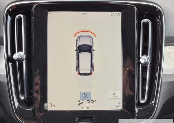 Volvo XC 40 cena 119888 przebieg: 42460, rok produkcji 2019 z Barczewo małe 352